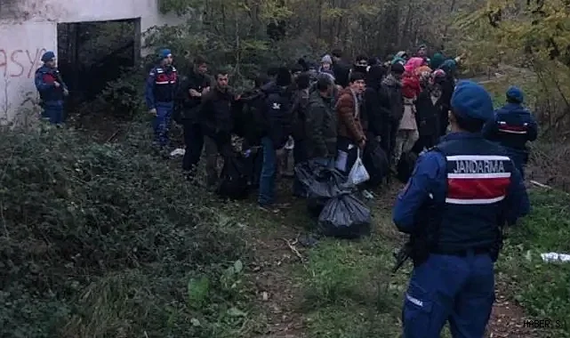 Balıkesir Kıyı Hattında Sıkı Denetim: Jandarma 4 Olayı Engelledi!