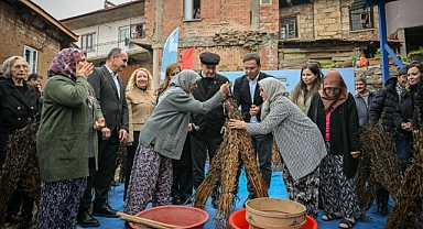 Büyükşehirden Susam Üreticilerine Destek 