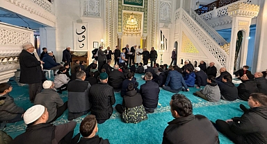 Erdek’te Manevi Buluşma: Aileler Sabah Namazında Bir Araya Geldi