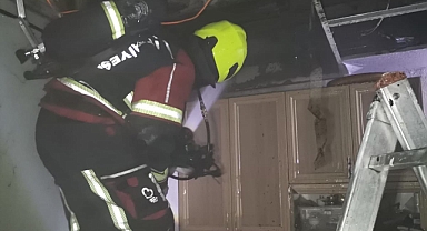 Tek Katlı İşletmede Yangın: Çatı Kısmen Yandı, İki Kişi Hastanede