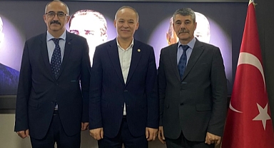 Türk Eğitim-Sen Yeni Yönetiminden Balıkesir’de İlk Ziyaret