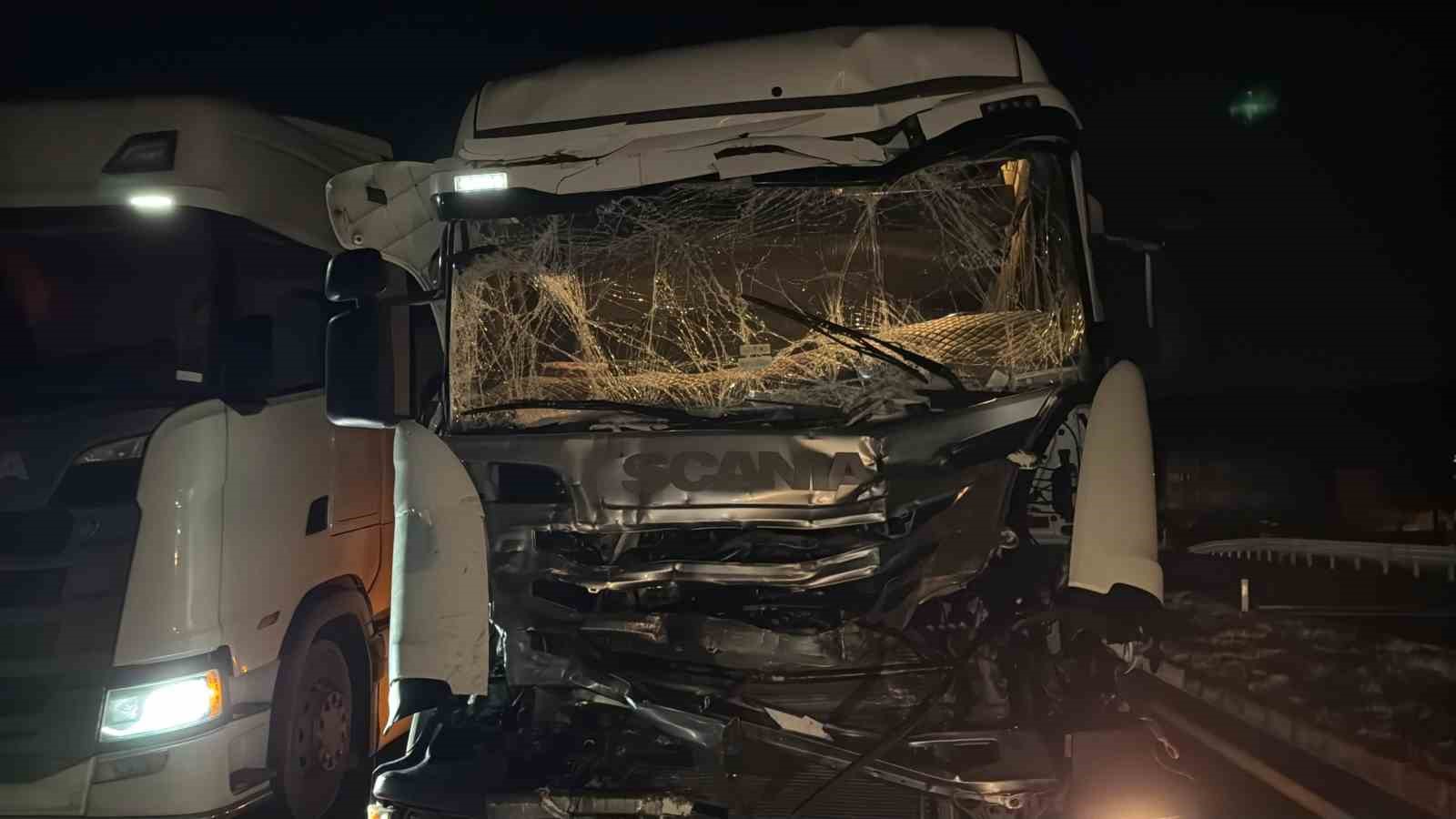 Afyonkarahisar'da Faciadan Dönülen Kaza