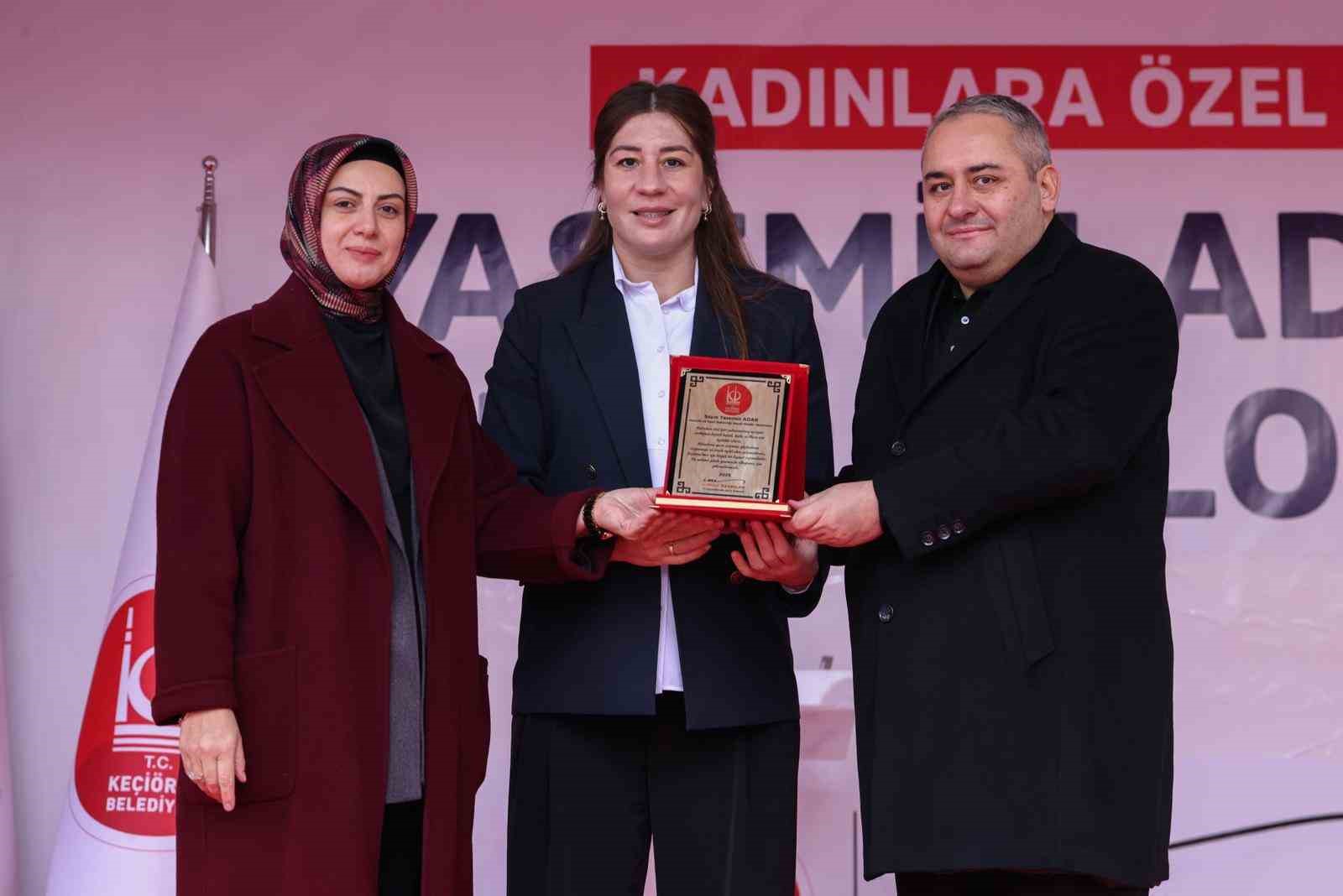 Keçiören'de Kadınlar İçin Yeni Spor Salonu Açıldı