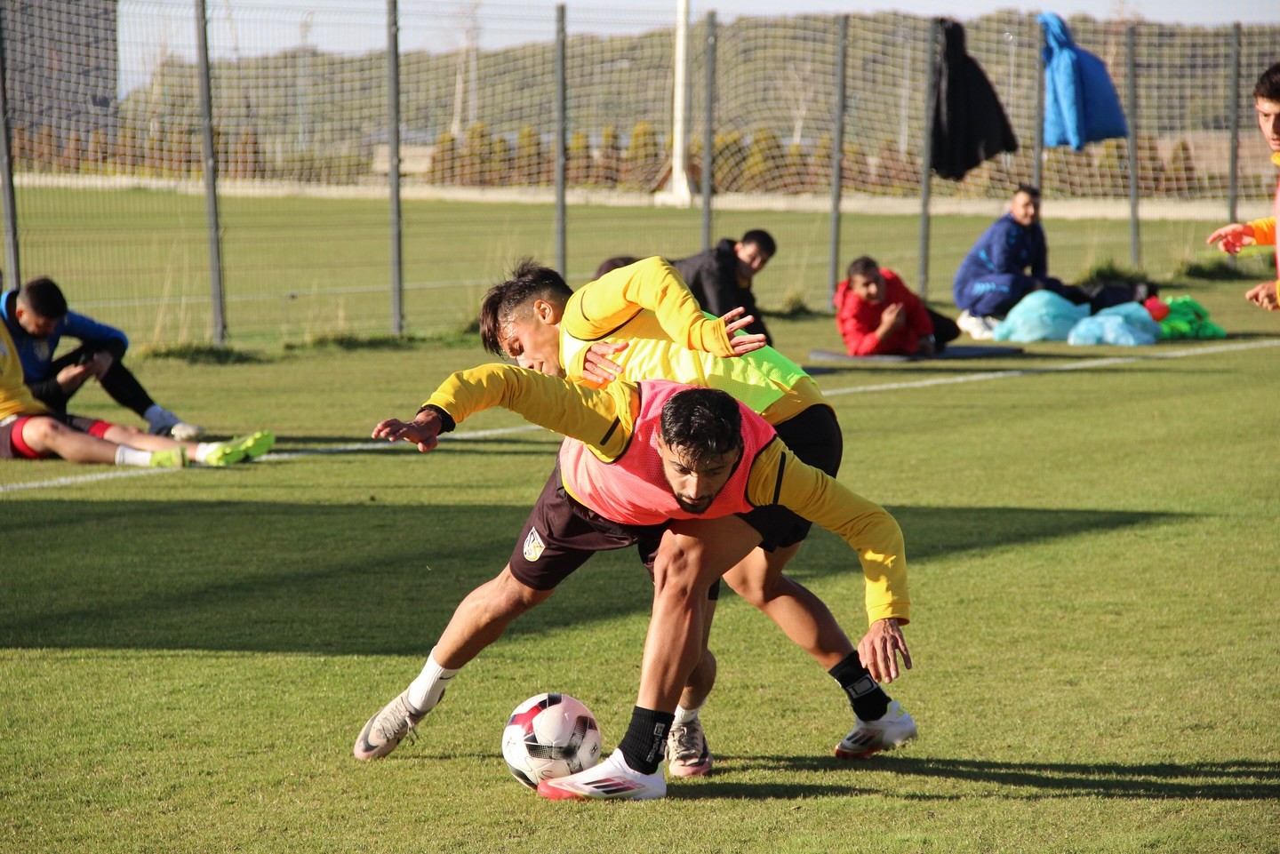 Kocasinan Şimşekspor'un Diyarbakır'daki Sezon Açılışı