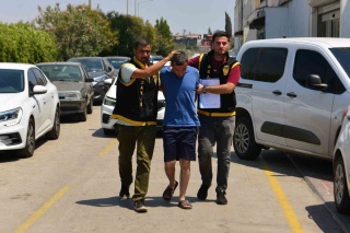 Adana'da Dehşet: Annesini Döverek Öldüren Kişi Tutuklandı