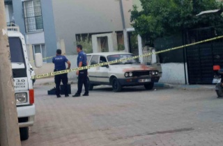 Adana'da Otomobile Silahlı Saldırı