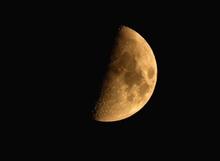 Ahlat'ın Yarım Ay Güzelliği