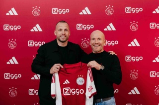 Ajax'ın Yeni Teknik Patronu: John Heitinga Dönemi Başlıyor