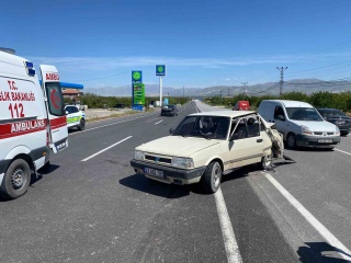 Akçadağ'da Trafik Kazasında 4 Kişi Yaralandı