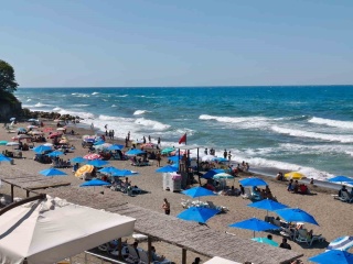 Akçakoca'da Deniz Yasağı: Can Güvenliği Öne Çıkıyor