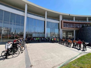 Akhisar'da Yoğun İlgi Gören Kalp Haftası Bisiklet Turu