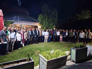 Akhisar'da Yoğun Katılımlı Eğitim-Bir-Sen Toplantısı