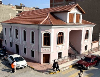 Alaşehir'de Tarihi Dönüşüm: Turhan Alakent Evi Müze Oldu