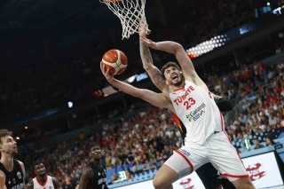 Alperen Şengün’ün Avrupa Basketbol Şampiyonası’nda Büyük Başarısı