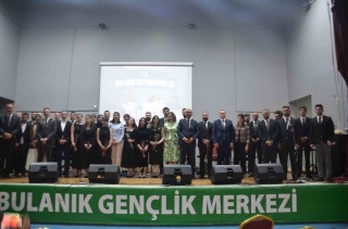 Anadolu Türküleri Halk Konseri Muş'ta Büyük Beğeni Topladı