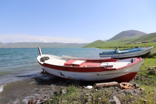 Balık Gölü'nün Doğal Güzelliği