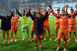 Başakşehir, Fenerbahçe Karşısında Galibiyet Arıyor