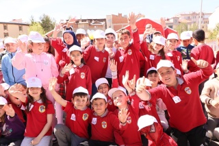 Bayburt'ta Eğitim Dolu Yaz: Destekleme ve Yetiştirme Kursları