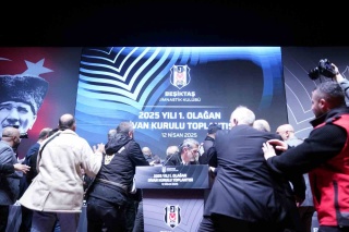 Beşiktaş'ta 2025 Yılı Olağan Divan Kurulu Toplantısı Gerginlikle İptal Edildi