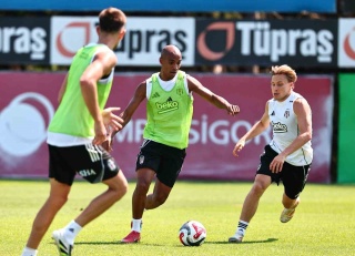 Beşiktaş'ta St. Patrick’s Maçı Hazırlıkları