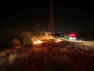 Bilecik'te Yüksek Gerilim Hattı Altında Çıkan Yangın Hızla Söndürüldü