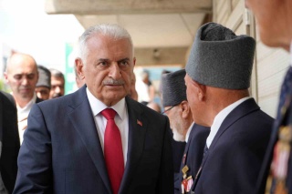 Binali Yıldırım'dan Buğday Meydanı ve Gazilere Destek Ziyareti