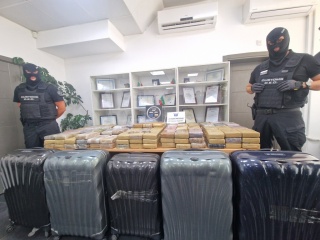 Bulgaristan'da Rekor Uyuşturucu Operasyonu: Diplomatik Araçta Ele Geçirilen 206 Kilo Kokain