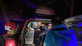 Bursa Uludağ'da Gece Macerası: Yönünü Kaybeden Yürüyüşçü Kurtarıldı