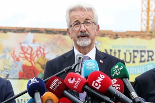 Bursa'da Eski Belediye Başkanına Yönelik Suç Örgütü Operasyonu