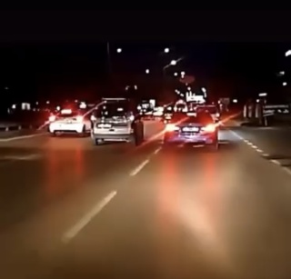 Bursa'da Makas Atan Lüks Otomobil Sürücüsüne Ceza Kesildi