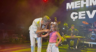 Bursa'nın Unutulmaz Gece: Mehmet Çevik'in Ücretsiz Konseri