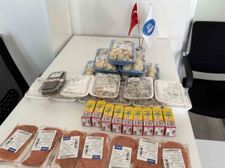 Çorum'da Market Denetiminde Son Tüketim Tarihi Geçmiş Ürünler Ele Geçirildi