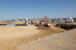 Darıca'da Modern Spor Kompleksi İnşaatı Başladı