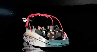 Datça Açıklarında Türk Karasularına İtilen Göçmenler Kurtarıldı