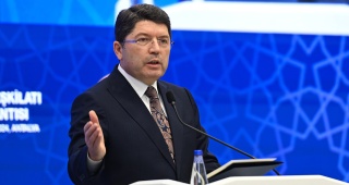 Dem Party Deputy Özgür Özel Attacked: Minister of Justice Tunç's Statement