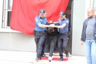 Denizli'de 2 Yaşındaki Çocuğu Darp Ederek Hastanelik Olan Şüpheli Tutuklandı