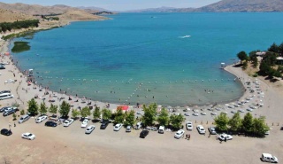 Doğunun Gizli Cenneti: Hazar Gölü