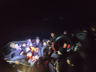 Ege Denizi'nde Göçmen Kurtarma Operasyonu