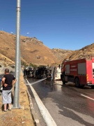 Elazığ'da Tavuk Yüklü Tır Kazası: Kilometrelerce Trafik Kuyruğu