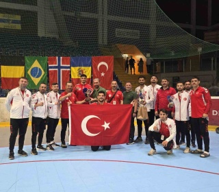 Erkek Boks Milli Takımı'nın Büyük Başarısı: World Boxing Challenge Grand Prix'ten Üç Madalya