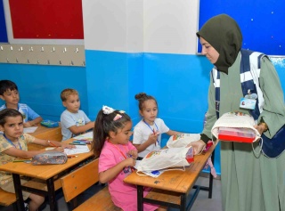 Esenyurt Belediyesi'nden Eğitime Büyük Destek