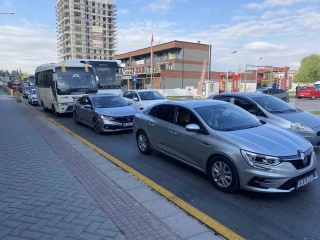 Eskişehir'de Eğitim Yılının İlk Gününde Trafik Yoğunluğu