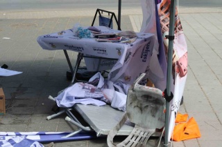 Eskişehir'de Saldırıya Uğrayan AK Parti Standı