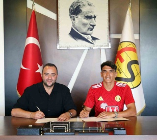 Eskişehirspor'un Yeni Transferi: Akın Akman