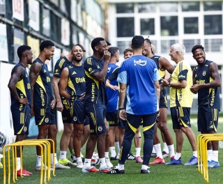 Fenerbahçe'nin Göztepe Maçı Hazırlıkları Başladı