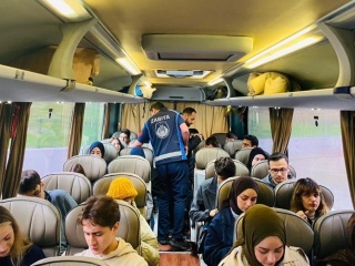 Gölcük Belediyesi'nden Öğrencilere Ücretsiz Ulaşım Müjdesi