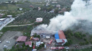 Hatay'daki Tekstil Fabrikasında Yangın Paniği