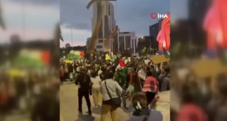 İsrail'in Küresel Sumud Filosu'na Müdahalesi Protestolara Yol Açtı