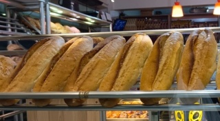 İzmir'de Ekmeğe Zam Kararı