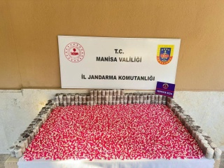 Jandarma Operasyonu: Alaşehir'de Sentetik Ecza Hapı Yakalandı